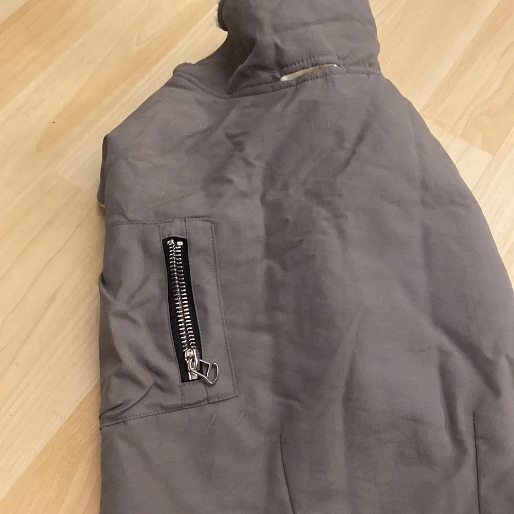NWT water repellent Sherpa dog jacket